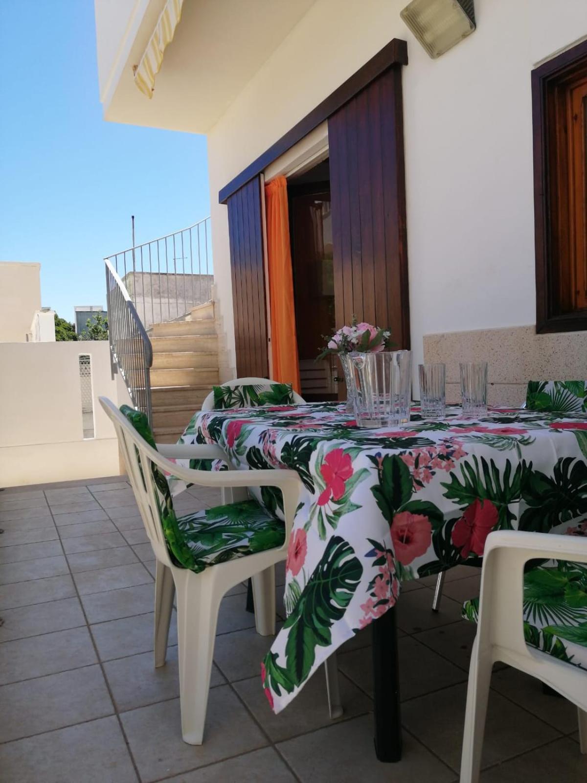 Casa Claude Villa Casalabate Bagian luar foto